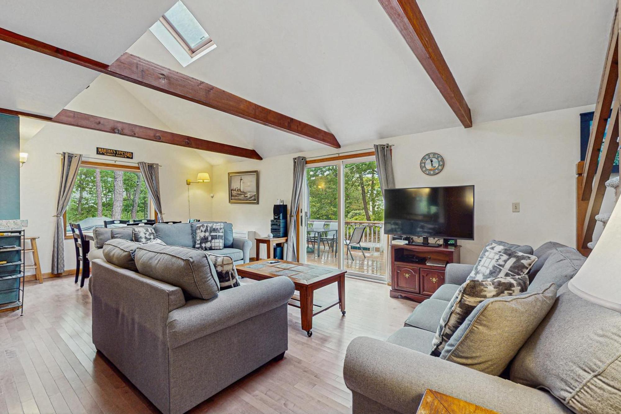 Wooded Oasis Villa Едгартаун Екстериор снимка
