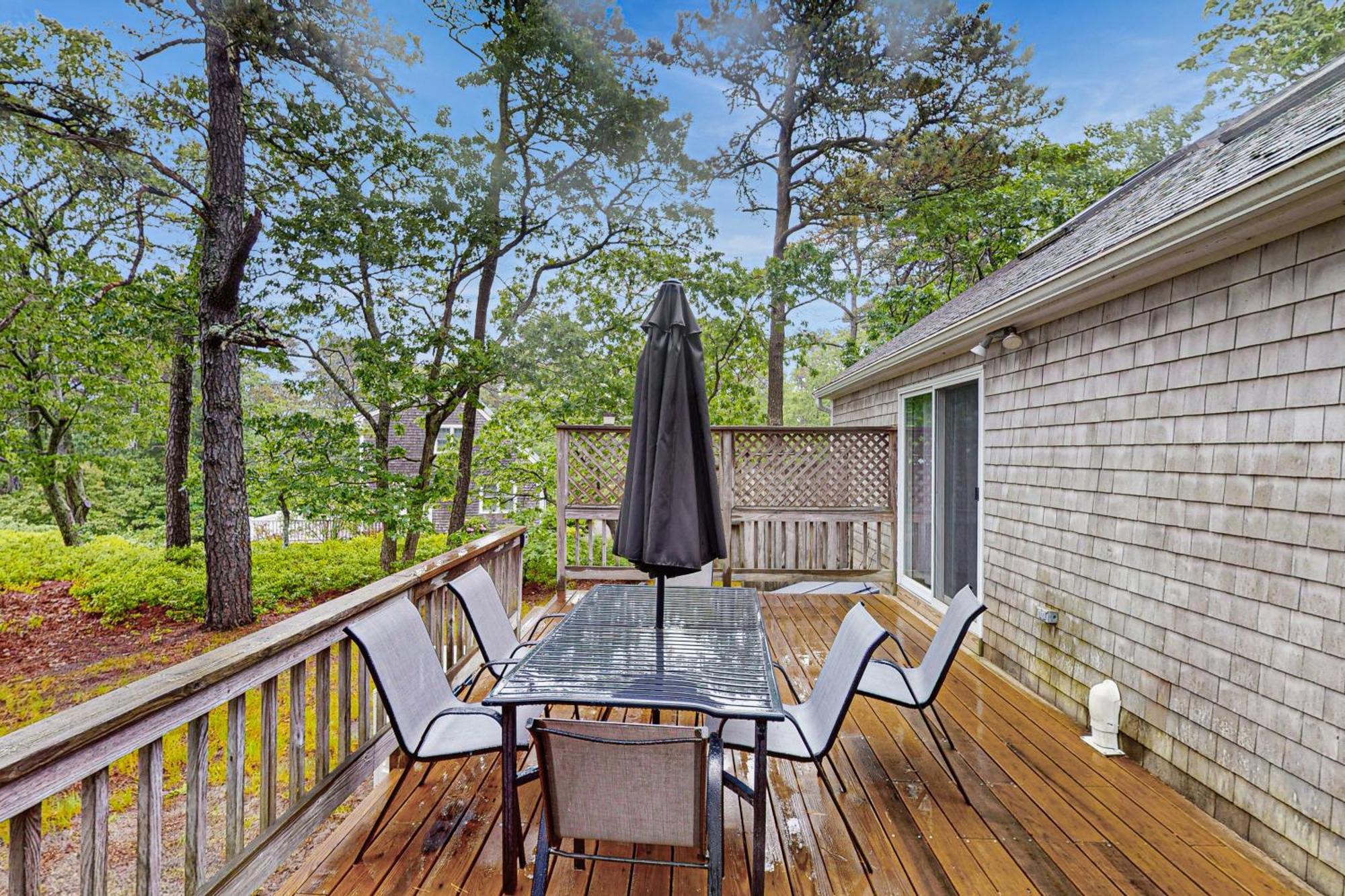 Wooded Oasis Villa Едгартаун Екстериор снимка